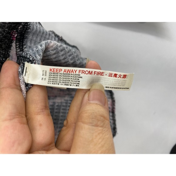 Free People NWT One of the Girls Printed Henley Pink Floral Long Sleeve Top New - Picture 9 of 13